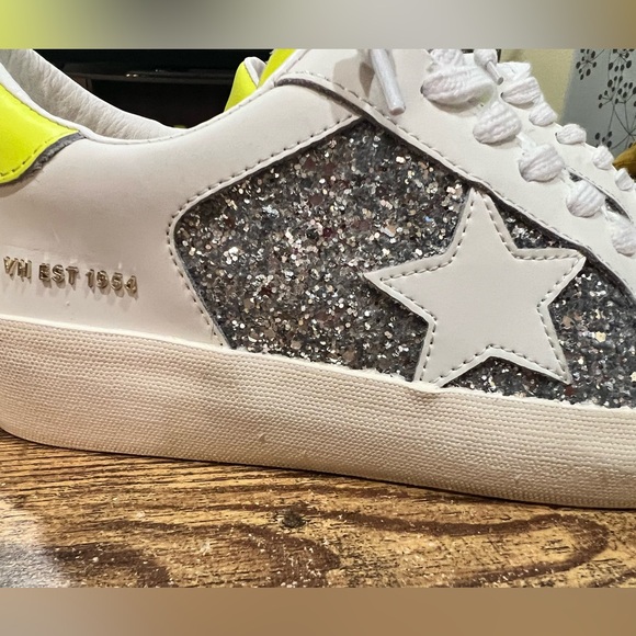 Vintage Havana Georgette yellow and white glitter sneakers, size 8.5 - Picture 2 of 10